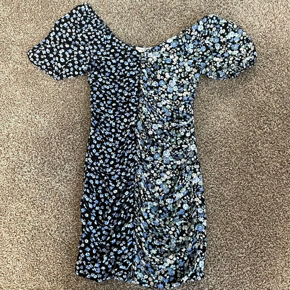 Juniors dress